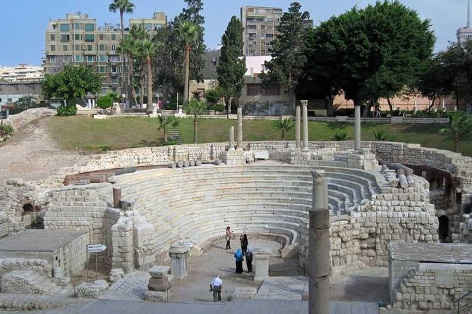 1 Day tour to Alexandria from Cairo - Why the guide option matters