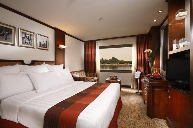 1 Night Nile Cruise from Aswan to Luxor - The cabin and ship facilities