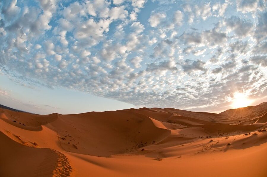 2Days Desert Tour From Fez: Round-Trip with Luxury Camp stay - Music, fire, and a short desert evening