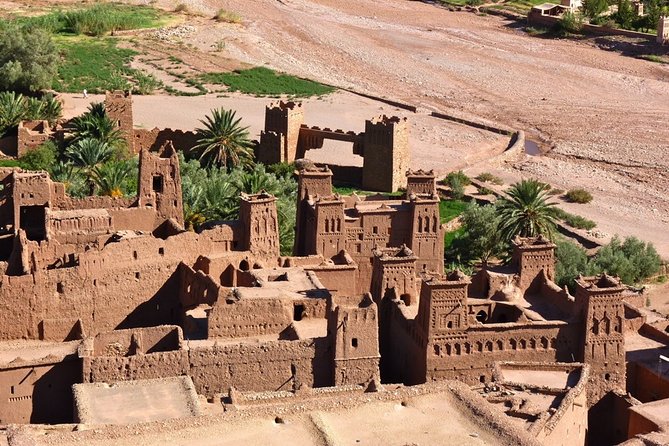 3-Day Tour from Marrakech to Merzouga Luxury Camp with Camel - Sandboarding, dinner, and music under the desert sky