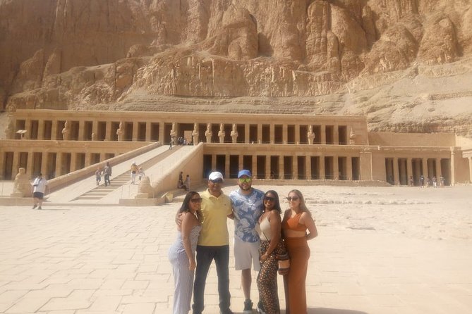 4-Days Nile Cruise Aswan&Luxor,Hot Air Balloon&Abu Simbel.Hot deal - Day 3: Edfu by horse carriage and the quiet rhythm of the Nile