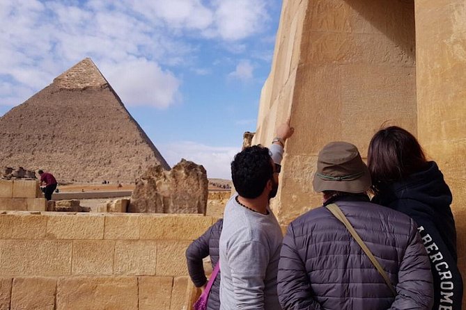 8 hours Cairo day Tour to Giza Pyramids, Memphis City, Sakkara and Dahshur - The Sphinx and the best photo angles