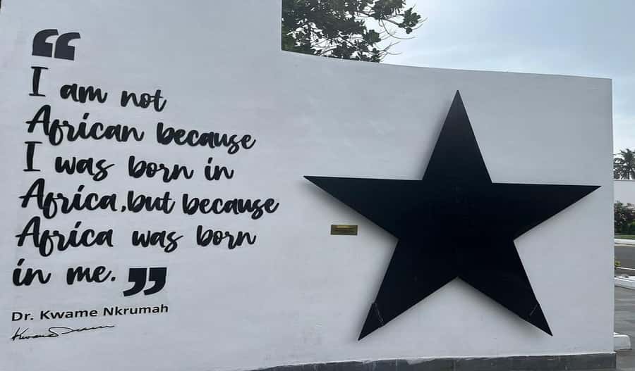 Accra Guided City Tour Experience - Ghana National Museum and the final historical layer