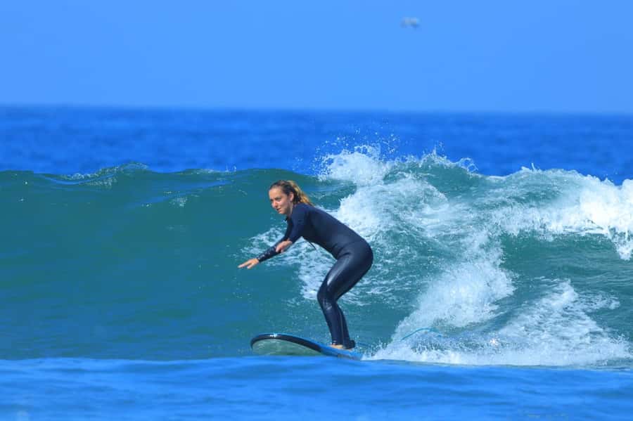 Agadir: Beginner Surf Lesson – Equipment Included - Learning the pop-up before facing the waves