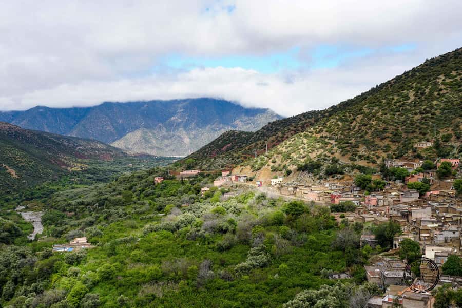 Agadir or Taghazout: Paradise Valley Atlas Mountain Trip - The 20 to 30 minute walk into Paradise Valley