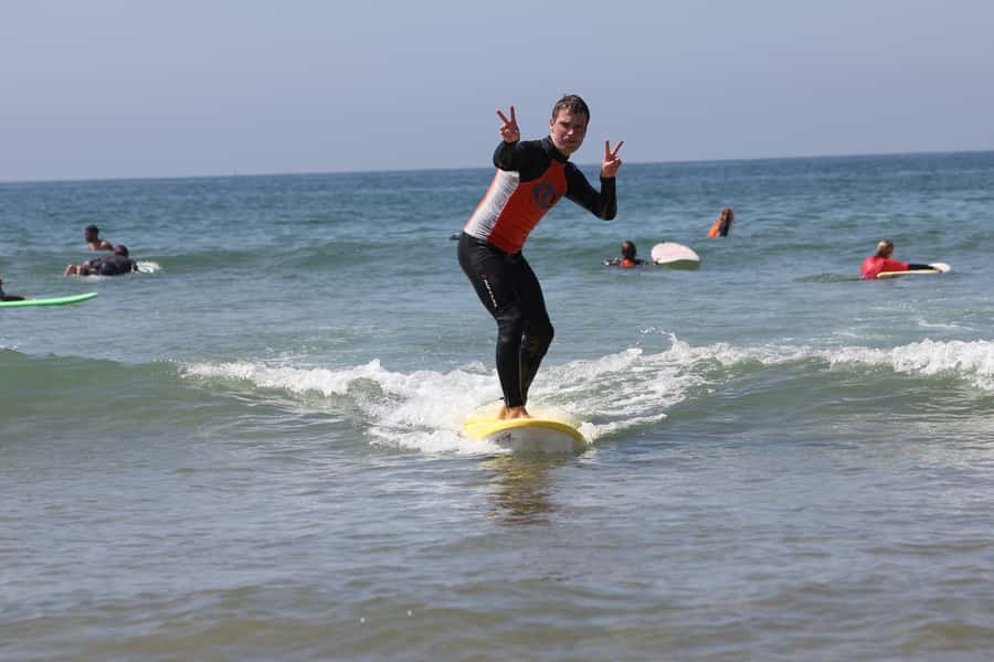 Agadir: Taghazout Beach Surf Lesson with Lunch and Transfer - The 9:15 pickup from Agadir