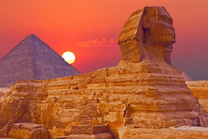 Allinclusive Half DayPrivateTour Giza PyramidsSphinx Ticke Lunch - Why a private Giza visit can save your day