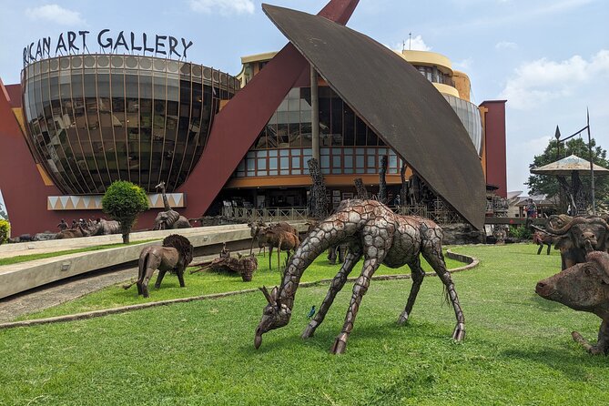 Arusha Guided Walking City Tour, Culture, Lifestyle & History - What the guide adds to the experience
