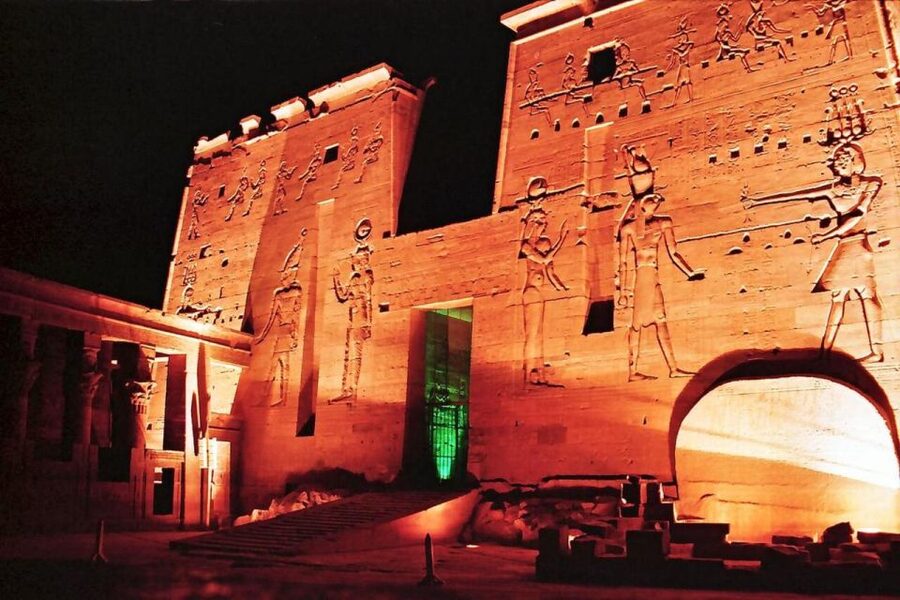 Aswan: Philae Temple Sound & Light Show with Entrance Fees - What the temple looks like after sunset