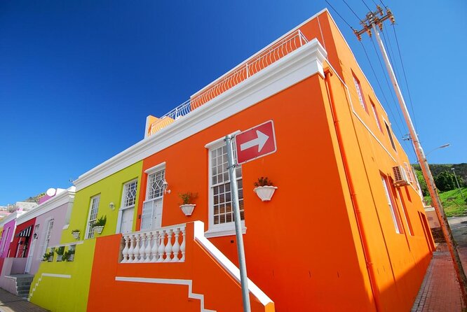 Bo-Kaap: Walk with a local - Seeing Bo-Kaap beyond the colorful houses