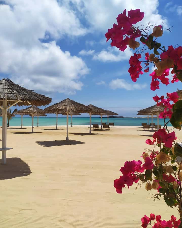 Boa Vista: Beautiful Beaches, Turtles & Djeu Island Snorkel - A fort with a pirate-watching past