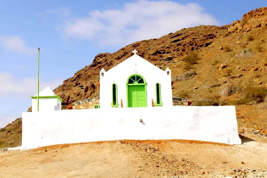 Boa Vista: Santa Monica, Dunes, Caves and Village 4x4 Tour - Should you book it?