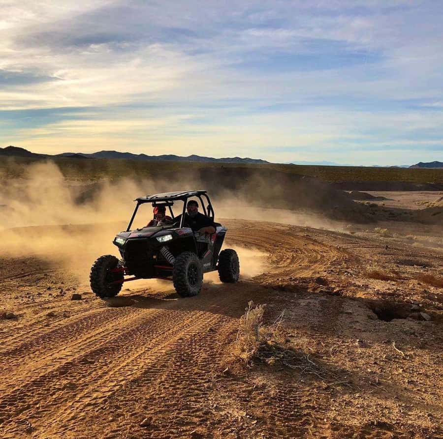 Buggy ride with camels and dinner show in agafay desert - A 20-minute camel ride at sunset