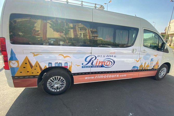 Cairo Airport Private Arrival/Departure Transfer to any address/hotel in Cairo - The Cairo drive: private, direct, and sometimes intense