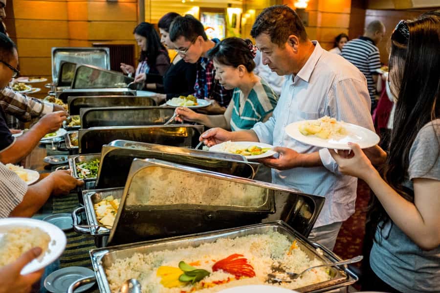 Cairo: Dinner Cruise on the Nile River - Should you book this Nile dinner cruise?
