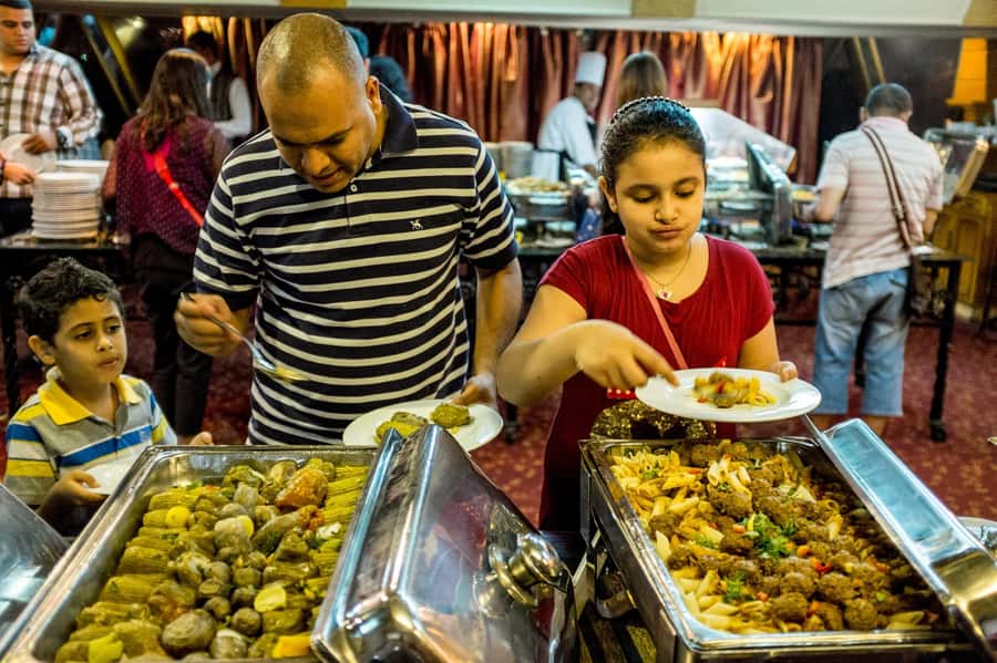 Cairo: Dinner Cruise on the Nile River - Who should book it?