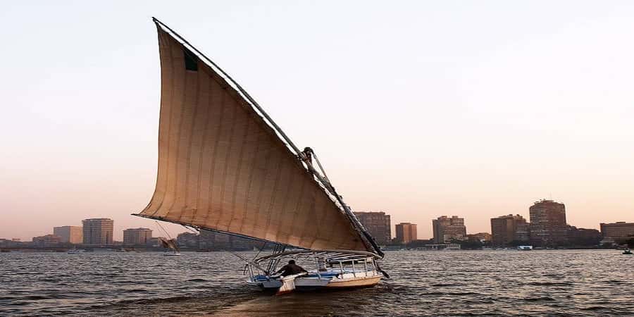 Cairo: Felucca ride on The Nile River with Meals - How the service shapes the evening