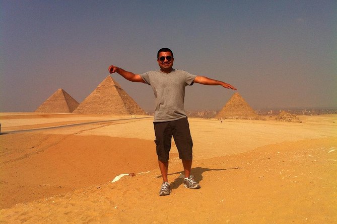 Cairo Full-Day Tours to Giza Pyramids ,Egyptian Museum & Bazaar - The panoramic viewpoint is worth using