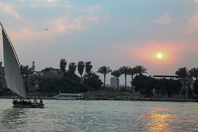 Cairo/Giza: Nile Sunset, Dinner Cruise, Show & Private Transfer - Is $48.22 good value?