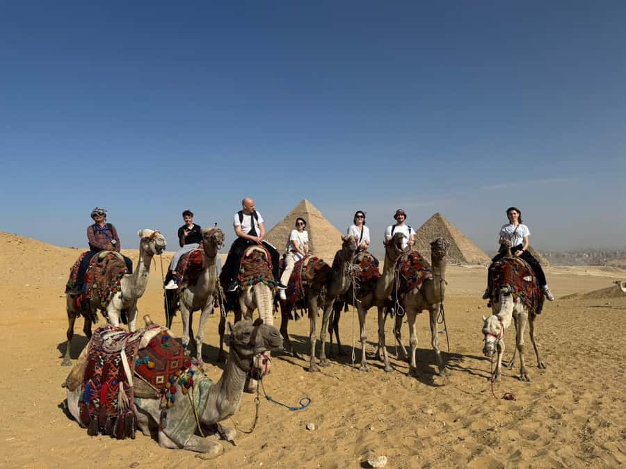 Cairo: Giza Pyramids & Grand Egyptian Museum Tour with Lunch - From your Cairo hotel to the Giza Plateau