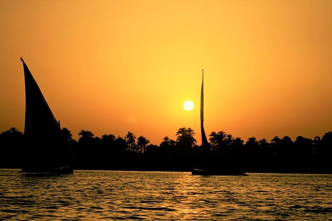 Cairo Private Felucca OnThe Nile River With Pickup and Soft Drink - Refreshments and music