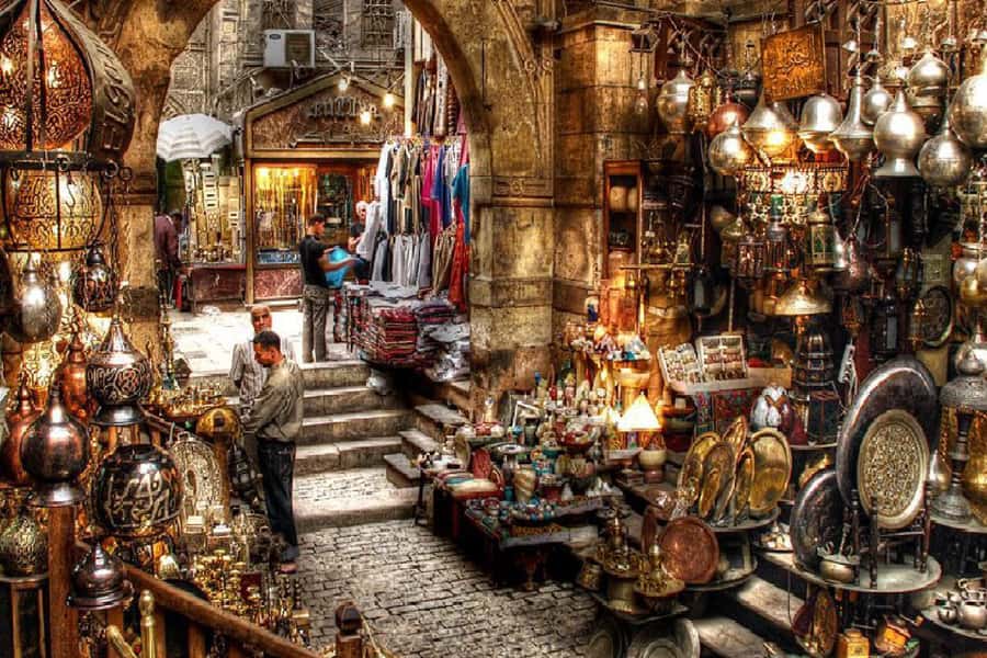 Cairo: Private Half-Day Local Market and Souq Tour - El Ghorya and Gamalia Street set the tone