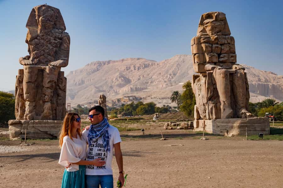 Cairo: Private Luxor Day Tour with Entrance fees by Flights - Luxor Temple after sunset or in the late afternoon