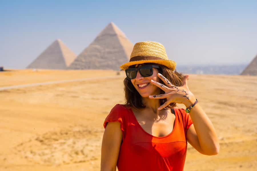 Cairo: Private Tour to Giza Pyramids with Camel Ride & Lunch - A camel ride with the pyramids in view