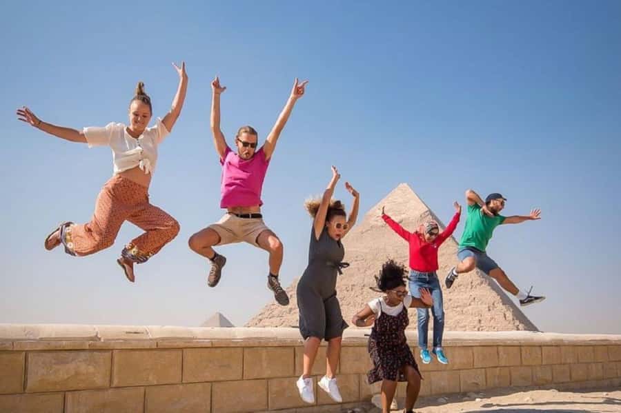 Cairo: Pyramids & Great Sphinx Private Tour with Camel Ride - The guides and the style of service