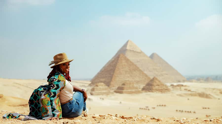 Cairo: Pyramids, Memphis, Sakkara & Dahshur Luxury Adventure - Giza Pyramids: the essential opening