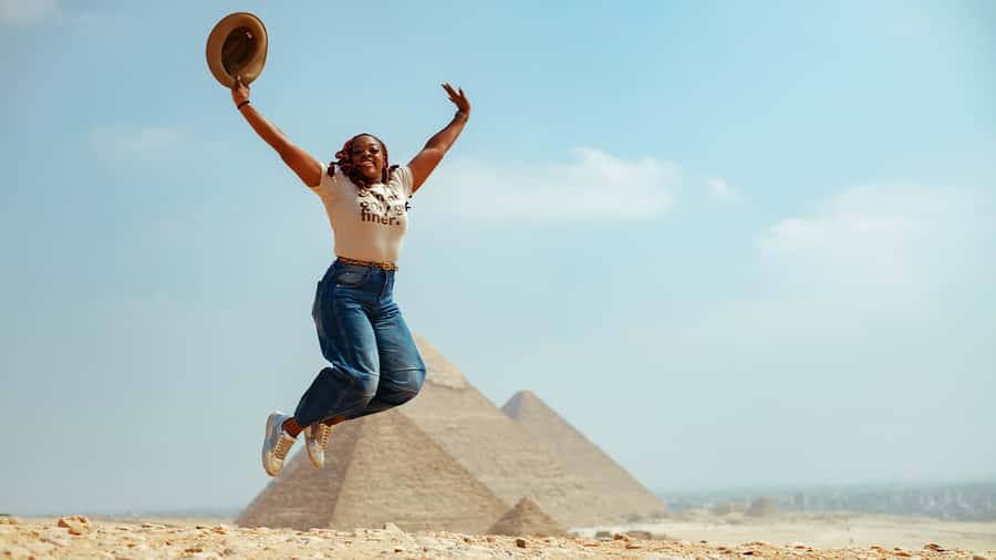 Cairo: Pyramids, Memphis, Sakkara & Dahshur Luxury Adventure - The Sphinx and Valley Temple