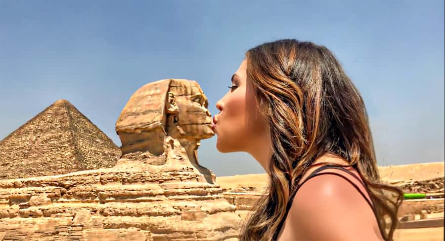 Cairo: Pyramids, Sakkara & Memphis Tour with Lunch - Transport, pickup, and group size