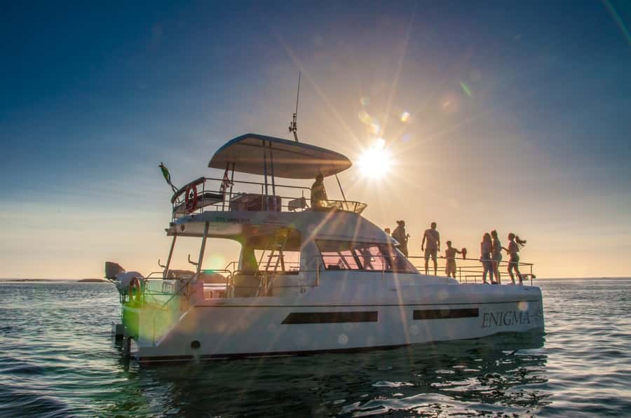 Cape Town: 1.5-Hour Luxury Sunset Cruise with Prosecco - Table Mountain looks different from the water