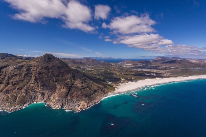 Cape Town: 25min Helicopter Flight with Complimentary Boat Cruise - The V&A Waterfront gives you an easy starting point