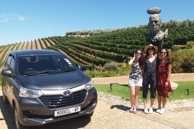 Cape Town Airport Private Transfer - The 45-minute to one-hour ride into Cape Town