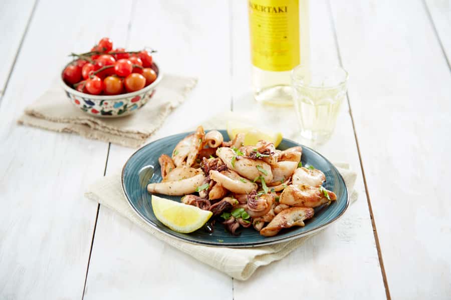 Cape Town: Coastal Cruise & 2-Course Lunch Combo - A short cruise with a proper lunch attached