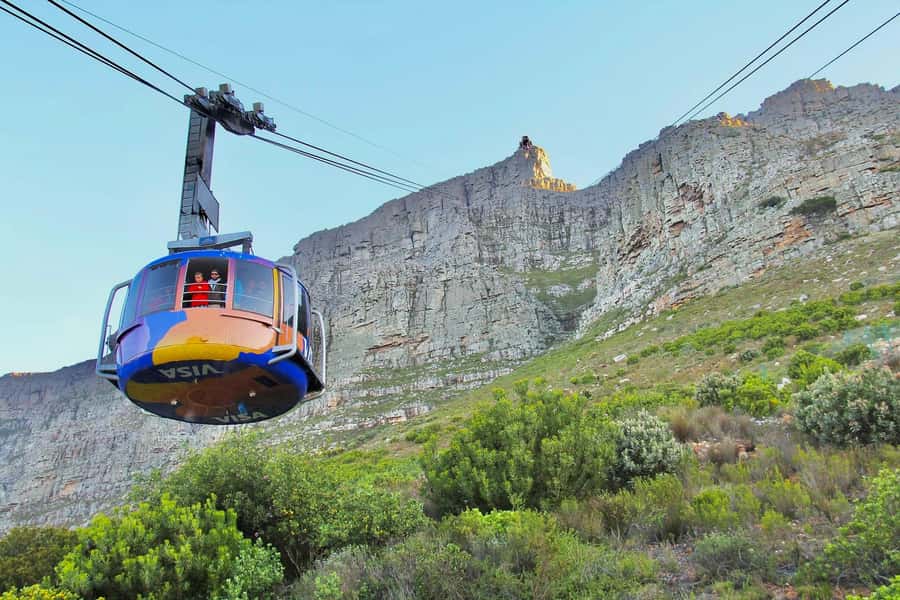 Cape Town: Guided Half-Day City Tour with Table Mountain - Company’s Garden and Cape Town’s civic center