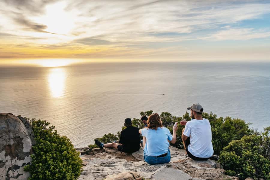 Cape Town: Guided Lion's Head Hike at Sunrise or Sunset - Sunrise sets the pace, while sunset sets the mood