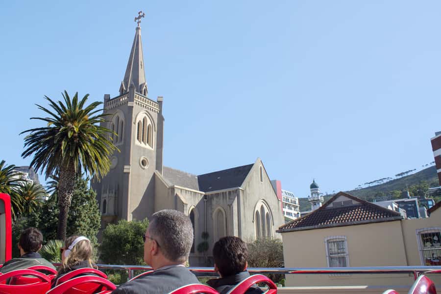 Cape Town: Hop-On Hop-Off Bus Tour with Optional Cruise - Walking tours and city details