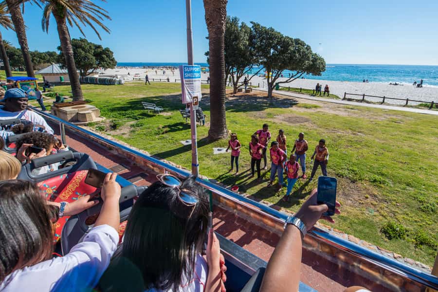 Cape Town: Hop-On Hop-Off Bus Tour with Optional Cruise - Follow the blue route around the coast and mountain