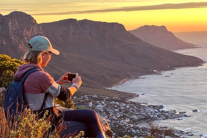 Cape Town: Lion's Head Sunrise/Sunset Hike - Meeting at Signal Hill Road