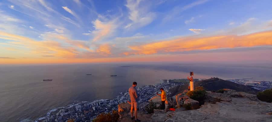 Cape Town: Lion's Head Sunrise with coffee or Sunset Hike - Is $49 good value?