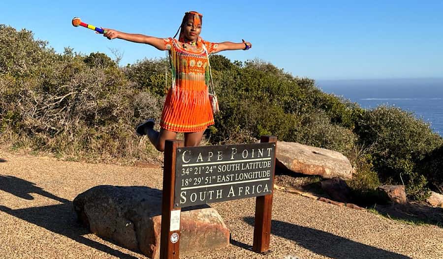 Cape Town: Private Full-Day Cape of Good Hope Tour - Noordhoek provides a useful lunch choice