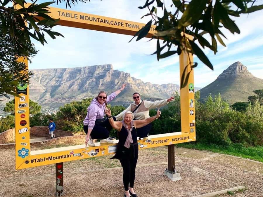Cape Town: Private Walking Tour with a Local - Walking through the city at your pace