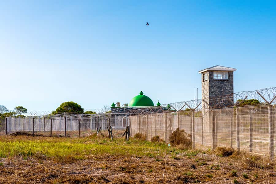 Cape Town: Robben Island Ferry Ticket and Townships Tour - Why the township tour matters