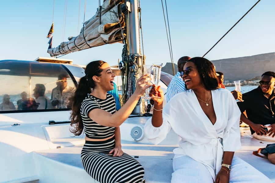 Cape Town: Sunset Catamaran Cruise on Table Bay with Bubbles - Key points to know before sailing