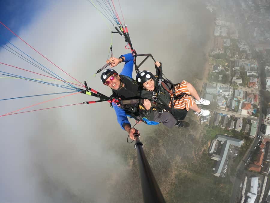 Cape Town: Tandem Paragliding Flight with the Experts - What makes the views worth the effort