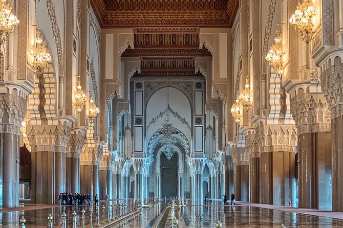 Casablanca: Hassan II Mosque & City Highlights Tour - Rick’s Café and Casablanca’s movie connection