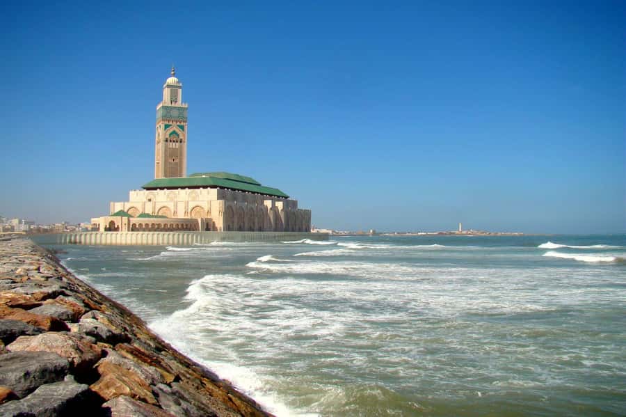 Casablanca: Hassan II Mosque Premium Tour with Entry Ticket - A useful introduction to Islamic practice