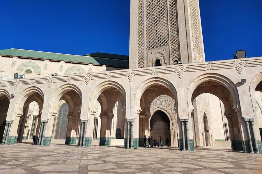Casablanca: Hassan II Mosque Premium Tour with Entry Ticket - What to wear inside